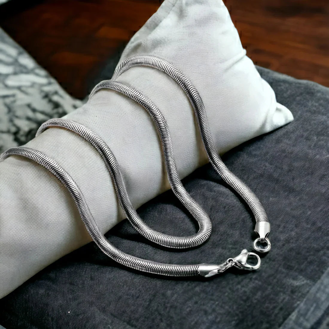 Arabic Aura Black Watch with free snake chain