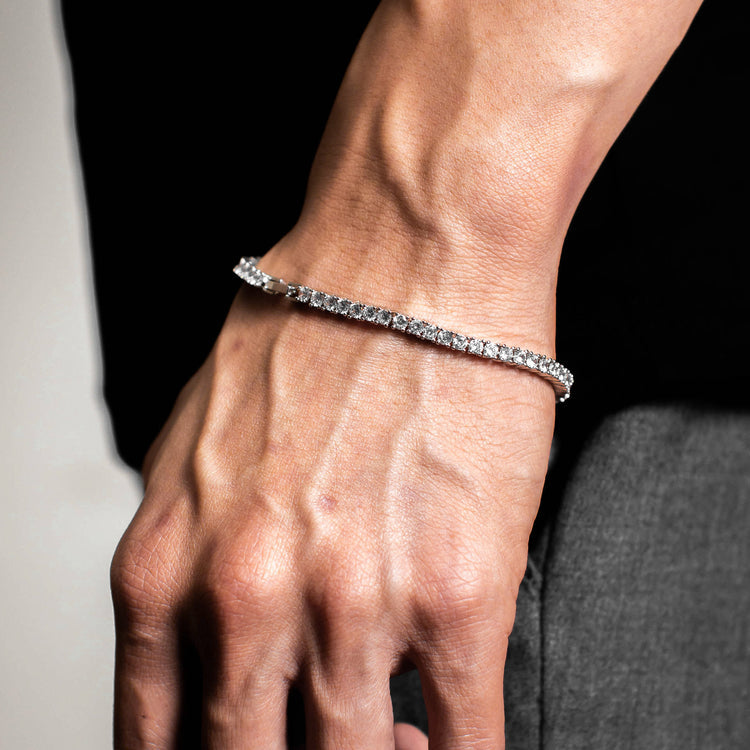 Hot Selling Bundle (Black Arabic Aura + 🐍Snake Chain + ❄Iced Out Bracelet)